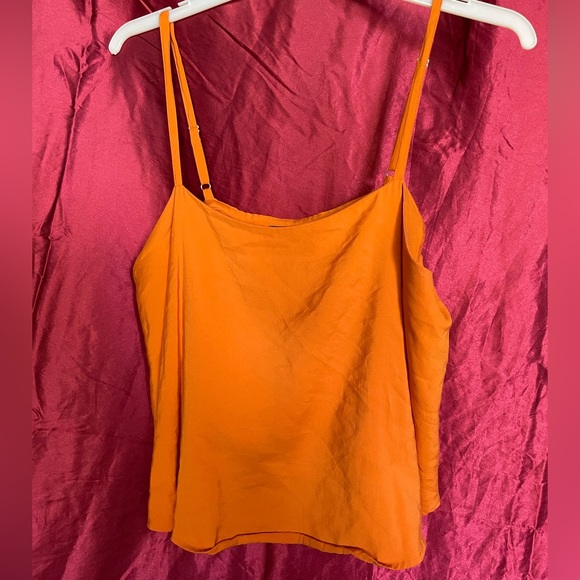 Sleeveless Crop Trapeze Top - Picture 4 of 8